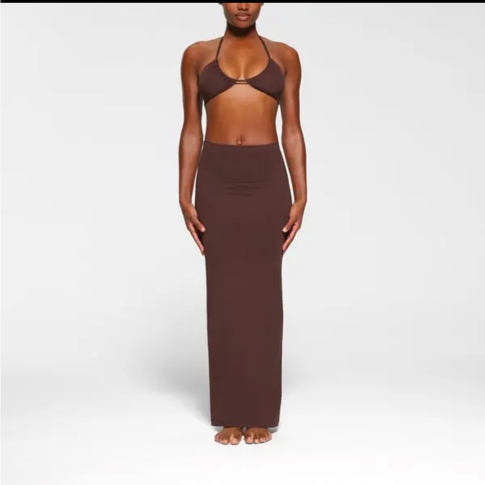 🤎SKIMS SWIM LONG TUBE SKIRT COVER UP COCOA XXS - Picture 3 of 6